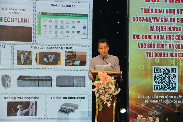 ong-truong-hoang-phuong-giam-doc-nha-may-nestle-tri-an-trinh-bay-tham-luan-copy-1748617528.jpg