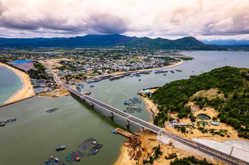 Bình Định đẩy nhanh tiến độ triển khai thực hiện dự án Đầu tư xây dựng Bến cảng Phù Mỹ - Giai đoạn 1