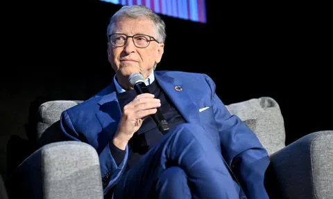 Bill Gates chỉ ra rủi ro nhân 4 đang đe doạ thế giới: ‘Người trẻ phải biết sợ mà cố gắng phấn đấu’