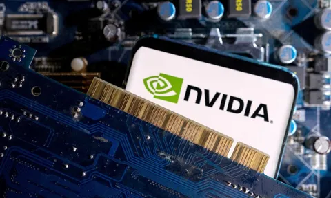 Nvidia trở thành công ty đầu tiên trên thế giới đạt trị giá 5.000 tỉ USD