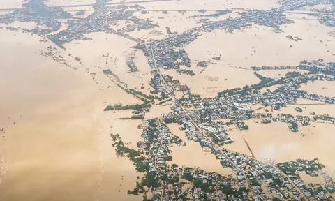 Miền Trung lại mưa lớn, Huế, Đà Nẵng có nơi trên 800mm, khả năng xuất hiện lũ lớn