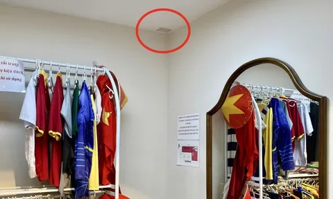 Cận cảnh căn phòng cô gái bị quay lén thay đồ, tung lên web khiêu dâm