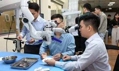 Sợ bị chê yếu, nam giới dễ dính bẫy “vẽ bệnh”