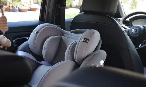 Ghế trẻ em trên ôtô - không có ISOFIX cũng dùng được