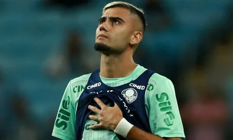 Số phận trêu đùa cựu sao MU ở Copa Libertadores