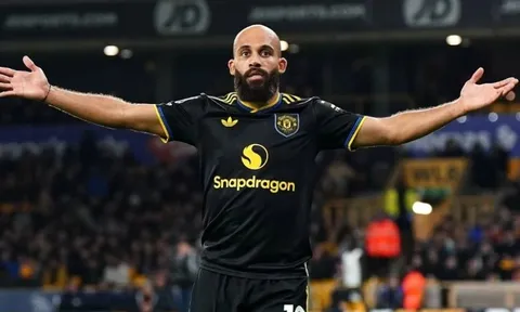 MU nhảy 6 bậc trên bảng xếp hạng sau trận thắng 4-1