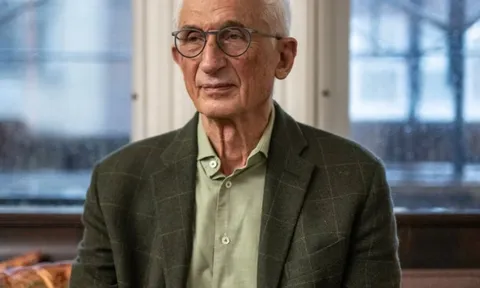 Cụ ông bị lừa chuyển khoản 2,2 tỷ đồng sau khi tải một ứng dụng