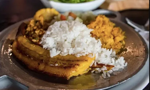 Muốn sống lâu hơn, hãy học cách ăn và sống của người Nicoya