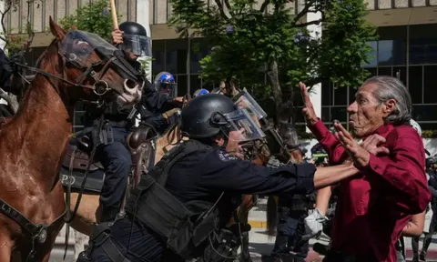 Chính sách siết nhập cư của Mỹ khiến 1,6 triệu người rơi vào tình trạng “bất hợp pháp”