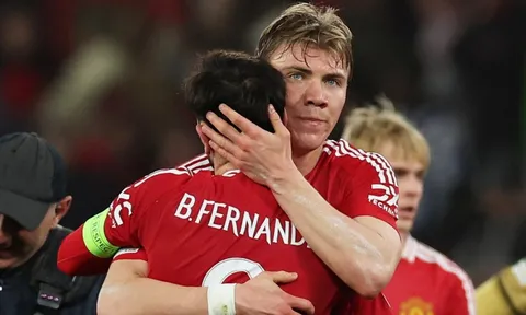 MU kiếm bộn tiền vụ Hojlund