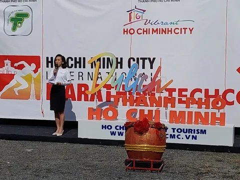 Lễ Khai mạc Giải chạy Marathon Quốc tế TP.HCM Techcombank lần thứ 5 được long trọng tổ chức