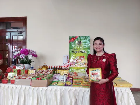 Nữ doanh nhân với tấm lòng nhân ái luôn giúp đỡ các hoàn cảnh khó khăn