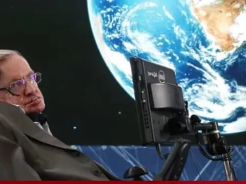 Stephen Hawking và những lời tiên tri khiến nhân loại giật mình