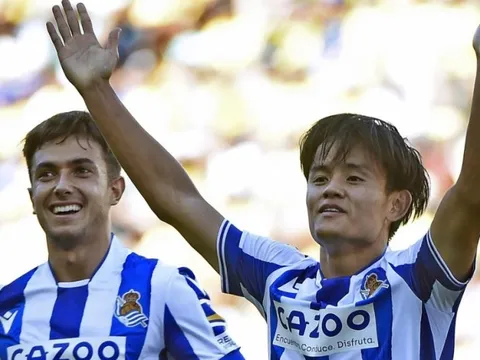 Kubo lập đại công cho Real Sociedad