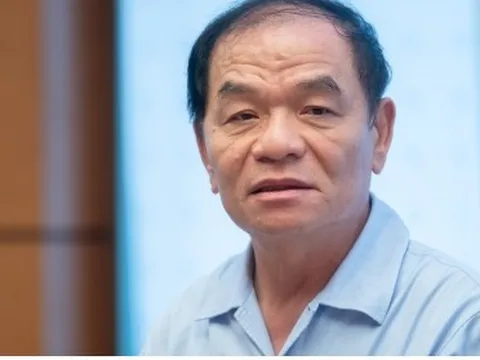 “Thiếu việc làm, thắt lưng buộc bụng thì lấy đâu tiêu dùng”