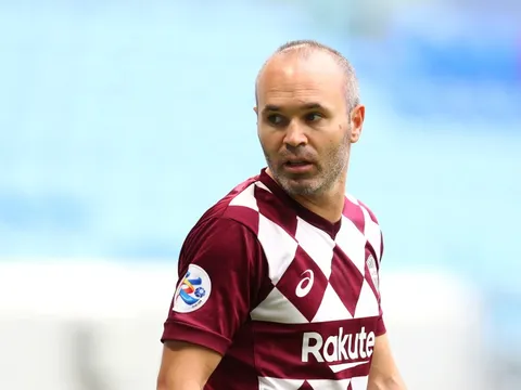 Iniesta chia tay Vissel Kobe