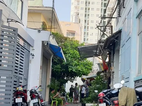 Cháy nhà lúc rạng sáng, chồng chết vợ bỏng nặng