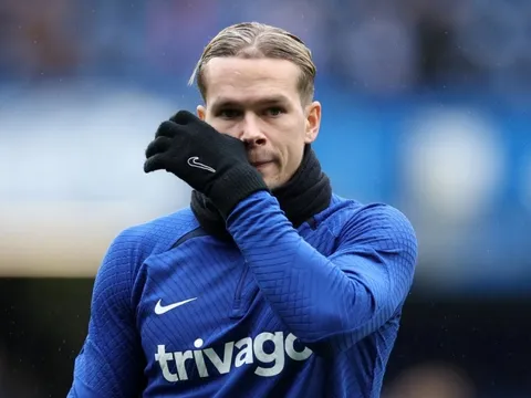 Những đội bóng mua sắm thất bại ở mùa 2022/23