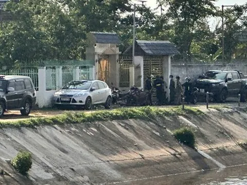 Bộ Công an khám xét nhà trùm giang hồ Thảo "lụi"