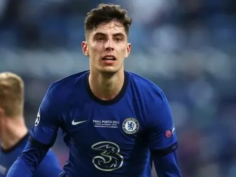 Chelsea sẵn sàng bán tiền đạo cho Arsenal