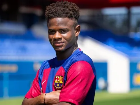 Barca đón tân binh đầu tiên trong hè 2023