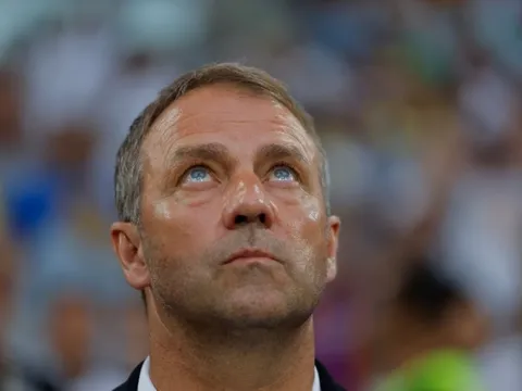 Tuyển Đức trả giá vì những thử nghiệm bừa bãi của Flick