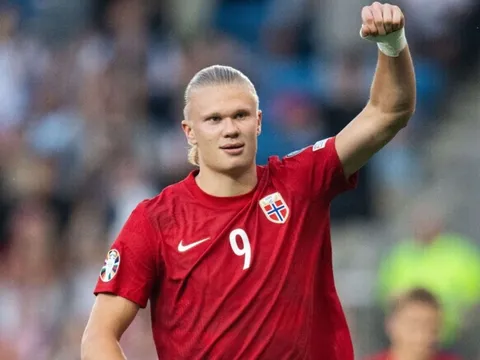 Haaland ghi bàn vượt mặt Mbappe