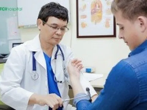 Giải khát quá đà bằng bia rượu trong mùa hè, gan dễ nhận "trái đắng"