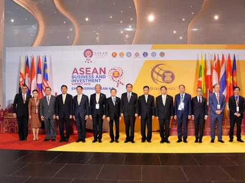 Đầu tư Mỹ - Trung cạnh tranh ngày càng mạnh mẽ ở Đông Nam Á
