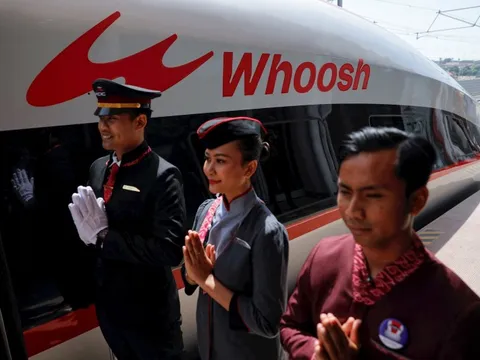 Vận hành đường sắt cao tốc 7,2 tỷ đô do Trung Quốc xây, "hàng xóm Việt Nam" khen quá tốt: Muốn có thêm nữa