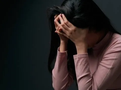 Cơn đau đầu báo hiệu căn bệnh nguy hiểm, có thể gây mù mắt, tồn thương não