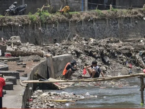 Phát triển quá mức khiến “thiên đường” Bali ngập trong rác và lũ