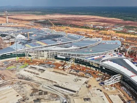 TP HCM đề xuất 4 kịch bản đường sắt nối sân bay Tân Sơn Nhất - Long Thành