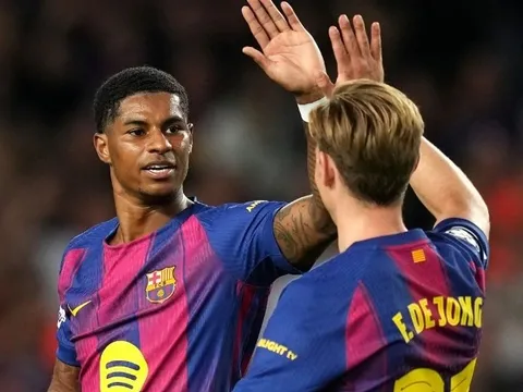Rashford tỏa sáng trong trận thắng 6-1 của Barca