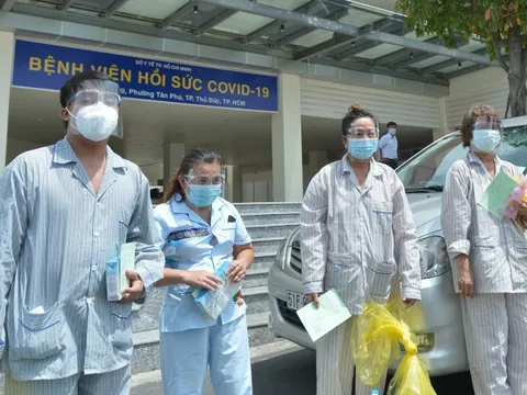 Tượng đài tưởng niệm nạn nhân COVID-19: Nhớ quá khứ, bài học hiện tại, hướng về tương lai