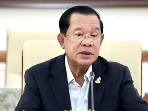 Ông Hun Sen kêu gọi người dân tỉnh táo, ngừng đốt phá hàng hóa Thái Lan