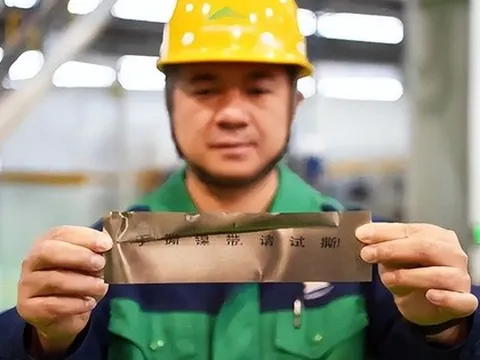 Chỉ cần 2 năm, láng giềng Việt Nam đã phá vỡ thế độc quyền của Nhật Bản và Đức: Ai nói họ là "vua copy"?