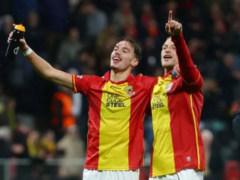 Aston Villa nhận cú sốc tại Europa League