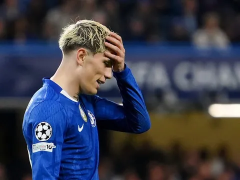 Khoảnh khắc hơn nghìn lời nói về Garnacho