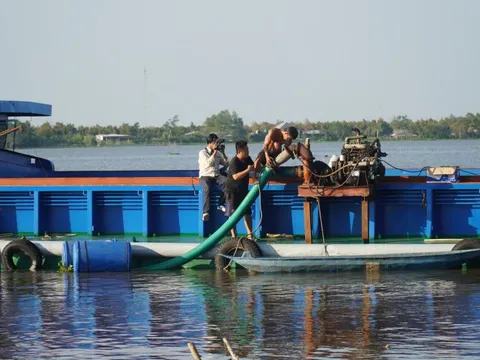 Khởi công nhà máy nước thô liên vùng đầu tiên ở miền Tây