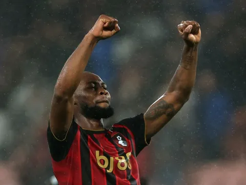 Điều khoản của Semenyo khiến Premier League dậy sóng