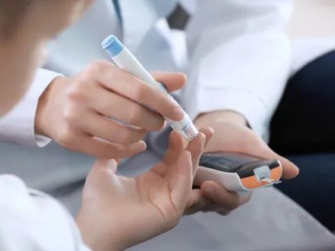 Căn bệnh hiểm đã trở thành "đại dịch", nhiều trẻ em phải điều trị suốt đời