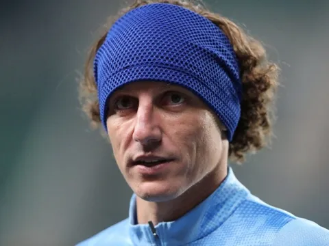 David Luiz hồi sinh kỳ diệu