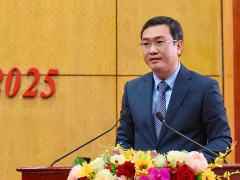 Phê chuẩn kết quả bầu Chủ tịch tỉnh Lạng Sơn với ông Nguyễn Cảnh Toàn