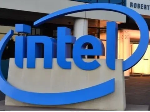 Intel sa thải hơn 35.000 nhân viên chỉ trong 2 năm: Cuộc tái cấu trúc chưa từng có nhằm ‘cứu lấy tương lai của tập đoàn’