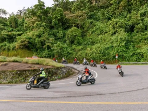 Naga Touring 2025: Hành trình nối dài bản lĩnh, sống trọn chất phiêu
