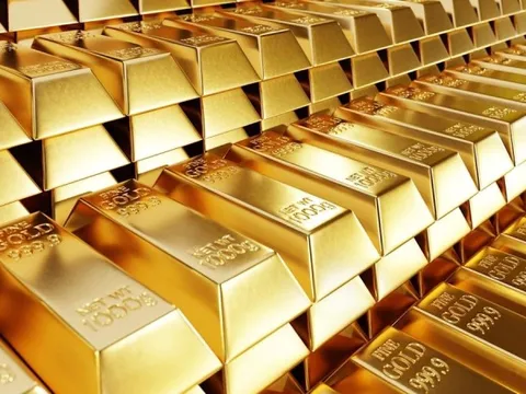 Giá vàng giảm, bán bớt chốt lời hay tiếp tục giữ: Tranh cãi nội bộ tại quốc gia Đông Nam Á có gần 130 tấn vàng dự trữ