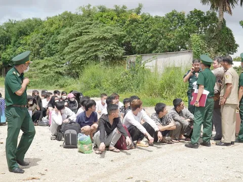 Thiếu nữ 13 tuổi bị lừa qua Campuchia, tưởng không có ngày về