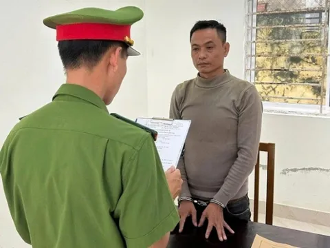 Thi hành lệnh bắt tạm giam Đỗ Chát