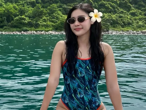 Sắc vóc của nữ kình ngư 24 tuổi từng 2 lần đánh bại Ánh Viên